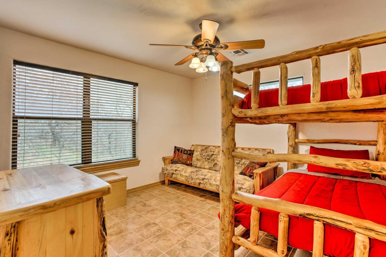 Medicine Park Cabin Rental With Mountain View Εξωτερικό φωτογραφία